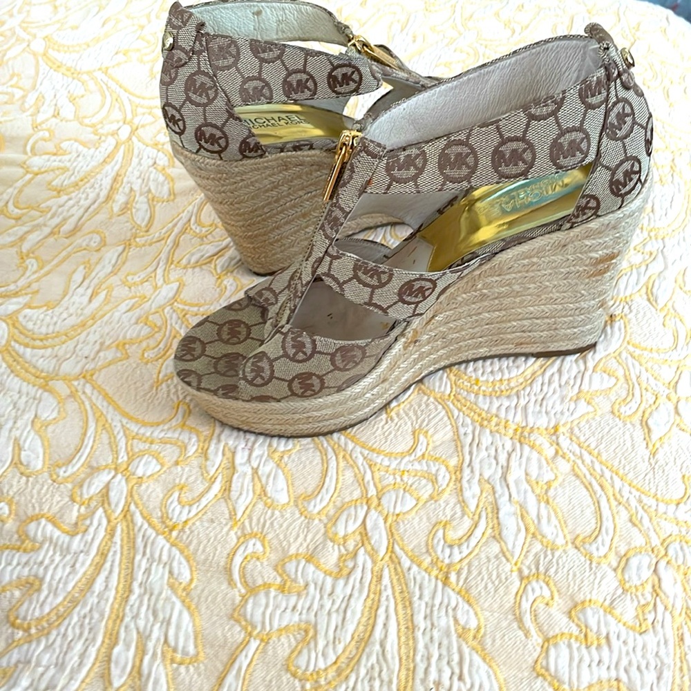 Michael Kors Logo Print Platform Wedge‎ Sandals With Front Zipper size 8.5